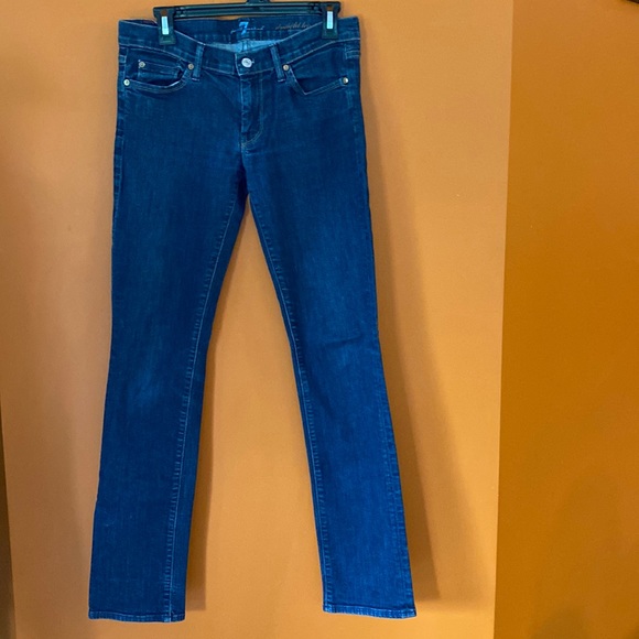 7 for all mankind straight leg jeans in blue denim. size 28 with lots of stretch - Picture 3 of 10